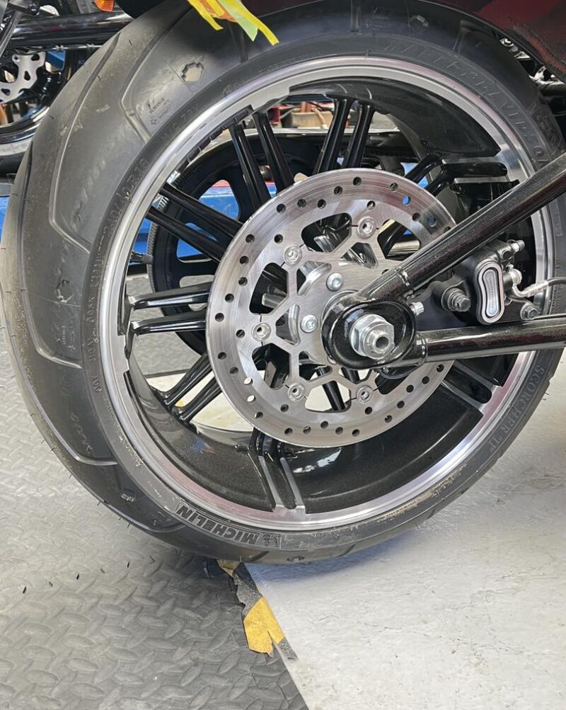 harley davidson breakout wheels